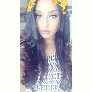 Meet your Posher, Karishma